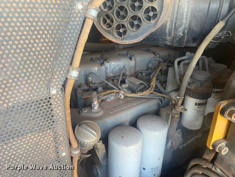 image for item DN8248 2006 John Deere 655C Series II  track loader