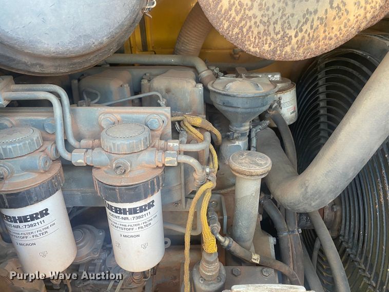 image for item DN8248 2006 John Deere 655C Series II  track loader