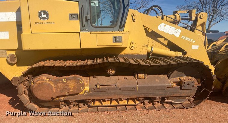 image for item DN8248 2006 John Deere 655C Series II  track loader