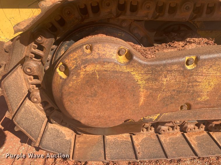 image for item DN8248 2006 John Deere 655C Series II  track loader