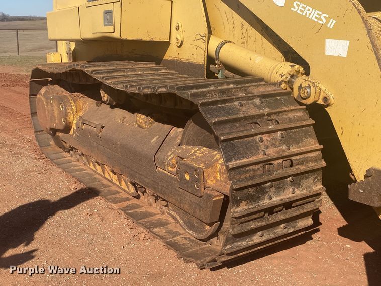 image for item DN8248 2006 John Deere 655C Series II  track loader