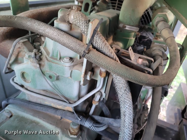 image for item DO1486 1995 Ford F800  dump truck