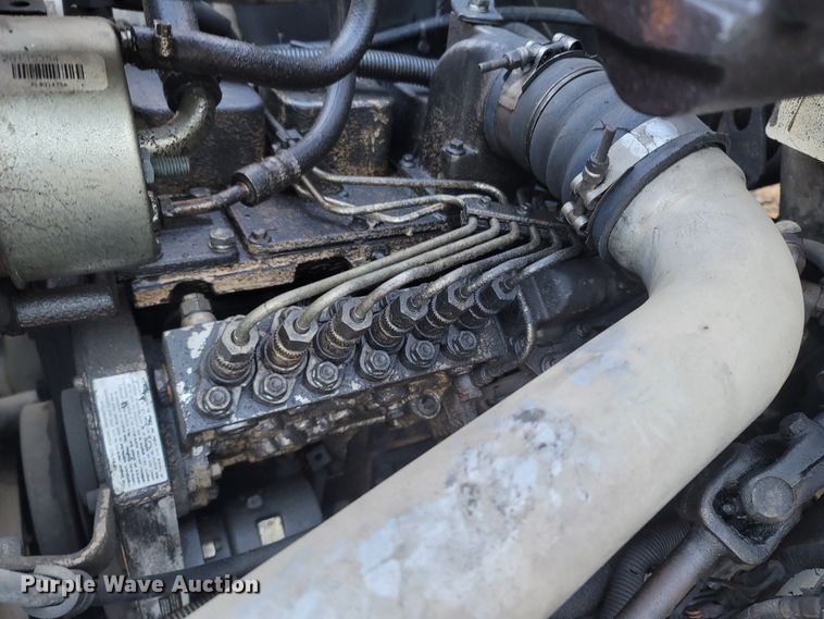 image for item DO1486 1995 Ford F800  dump truck