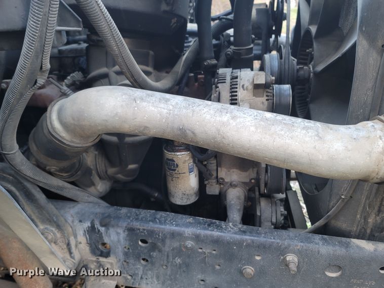 image for item DO1486 1995 Ford F800  dump truck