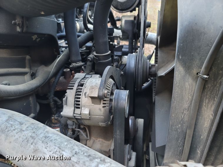 image for item DO1486 1995 Ford F800  dump truck