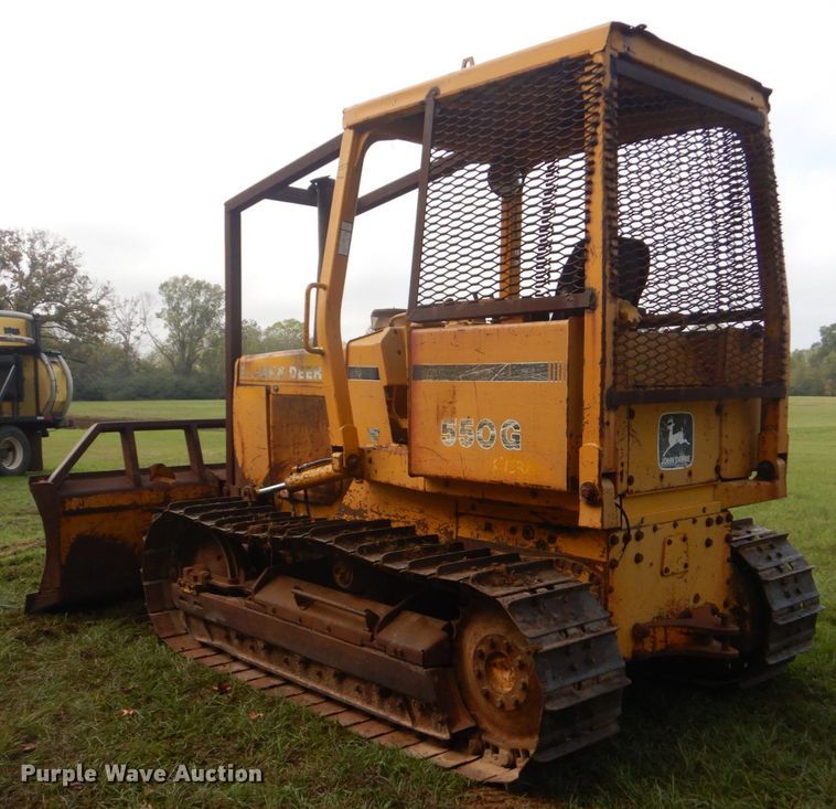 image for item DO1658 1992 John Deere 550G  dozer