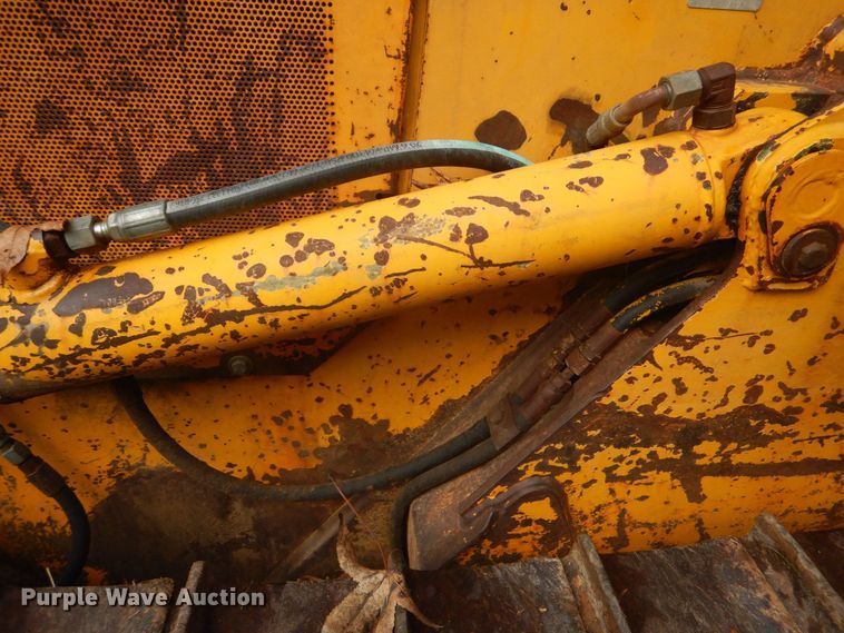 image for item DO1658 1992 John Deere 550G  dozer