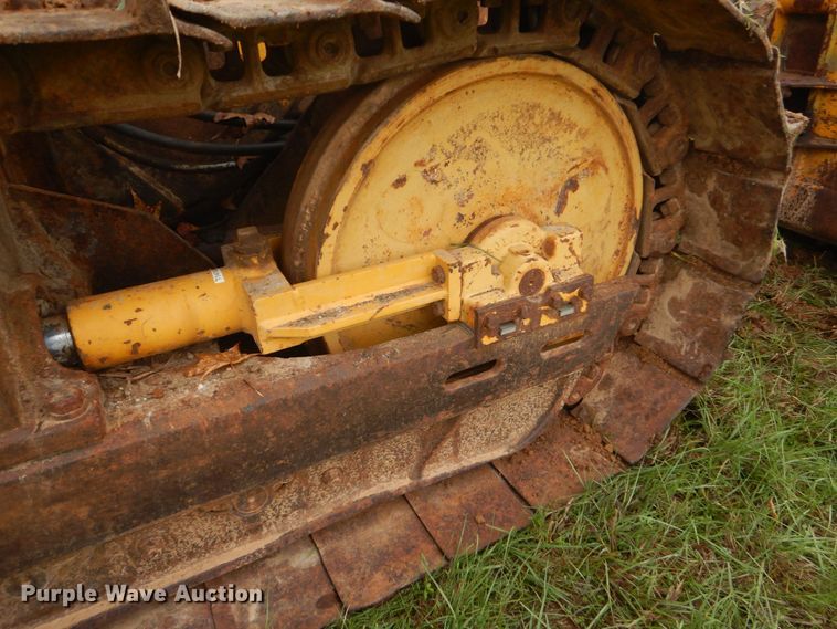 image for item DO1658 1992 John Deere 550G  dozer