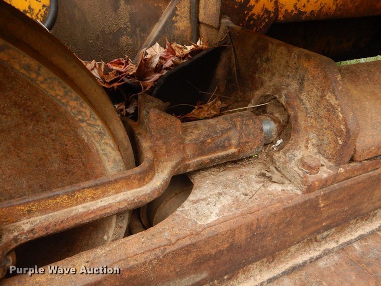 image for item DO1658 1992 John Deere 550G  dozer