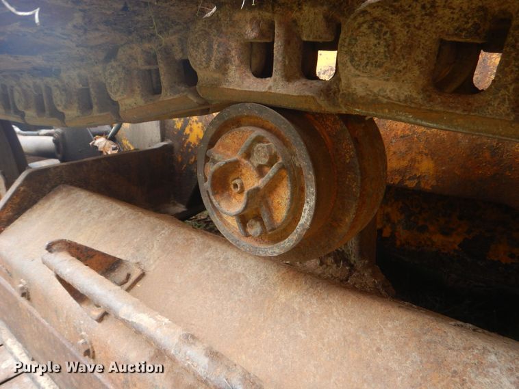 image for item DO1658 1992 John Deere 550G  dozer