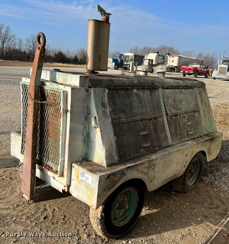 image for item DO2175 1975 Gardner Denver  air compressor