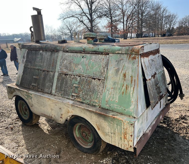image for item DO2175 1975 Gardner Denver  air compressor