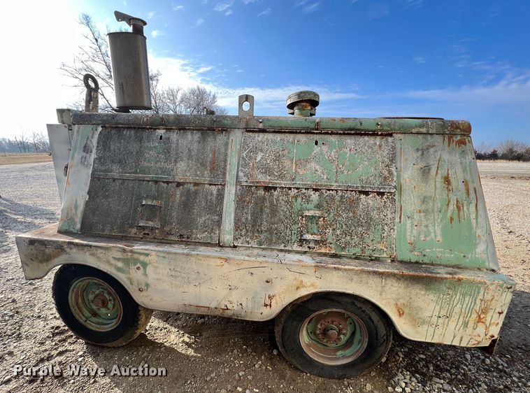 image for item DO2175 1975 Gardner Denver  air compressor