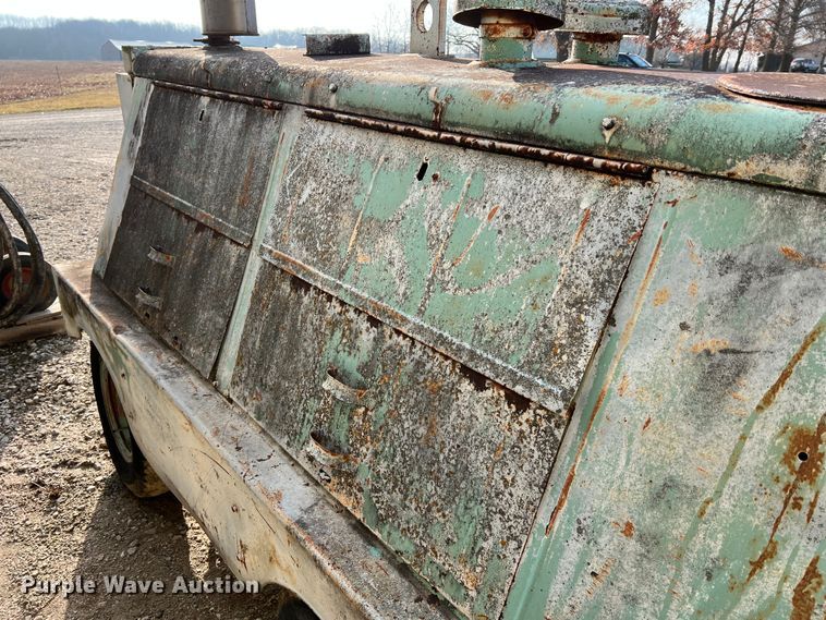 image for item DO2175 1975 Gardner Denver  air compressor