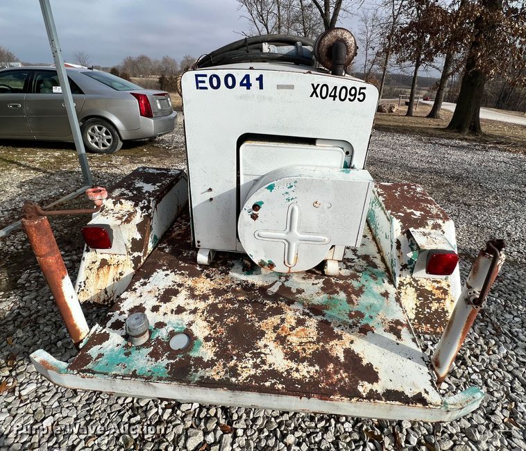 image for item DO2178 Hutchinson  generator