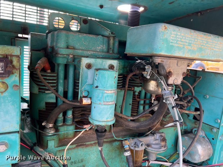 image for item DO2178 Hutchinson  generator