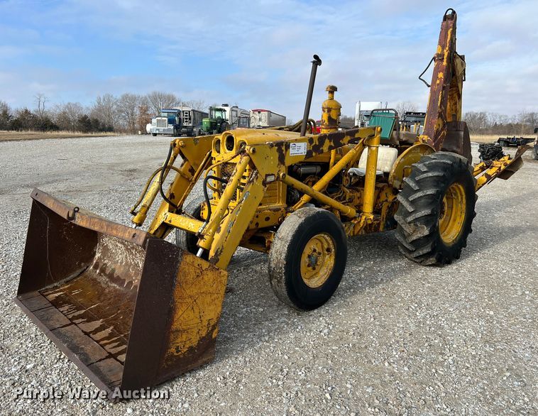 image for item DO2179 Ford  backhoe