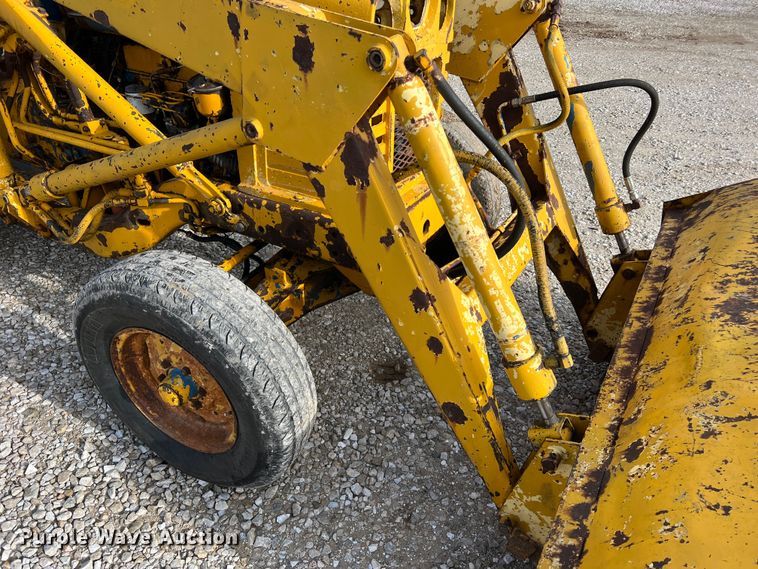 image for item DO2179 Ford  backhoe