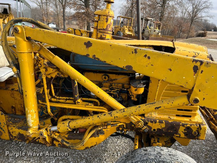 image for item DO2179 Ford  backhoe