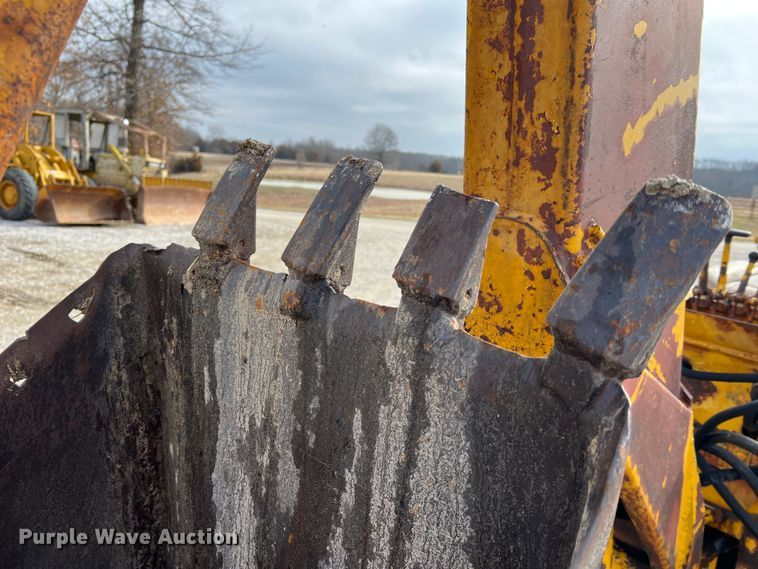 image for item DO2179 Ford  backhoe