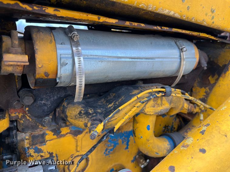 image for item DO2179 Ford  backhoe