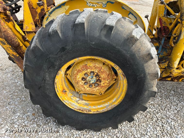 image for item DO2179 Ford  backhoe