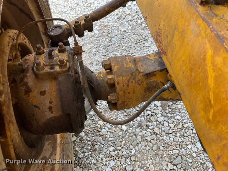 image for item DO2180 1964 Caterpillar 922B  wheel loader