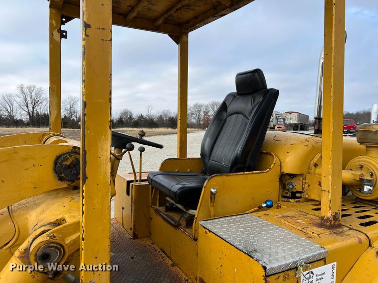 image for item DO2180 1964 Caterpillar 922B  wheel loader