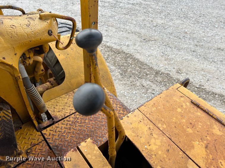 image for item DO2180 1964 Caterpillar 922B  wheel loader