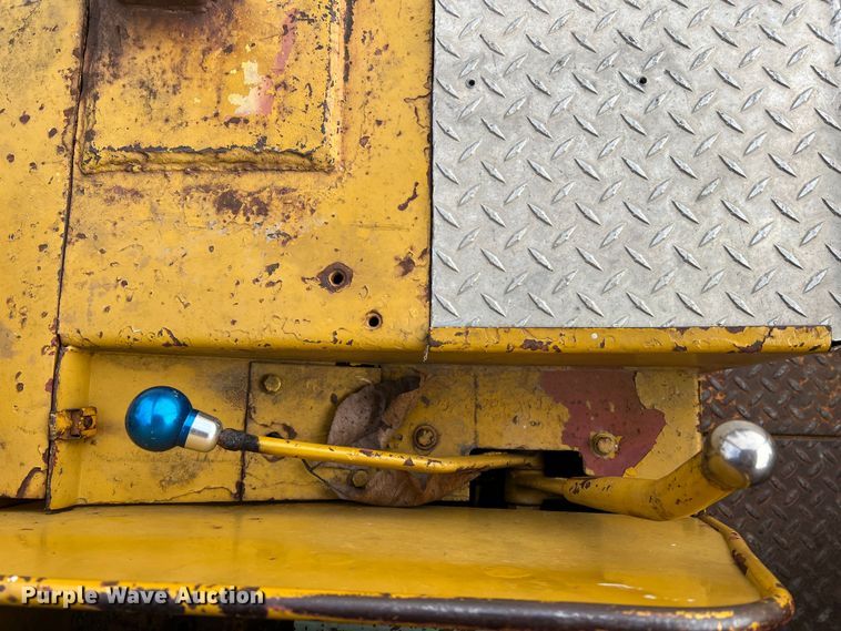 image for item DO2180 1964 Caterpillar 922B  wheel loader