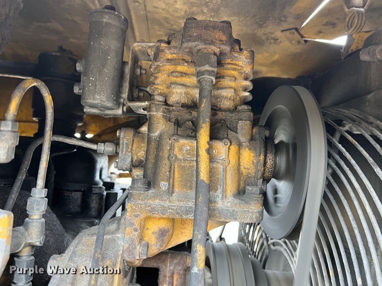 image for item DO2180 1964 Caterpillar 922B  wheel loader