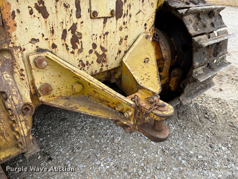 image for item DO2181 Komatsu D65E  dozer