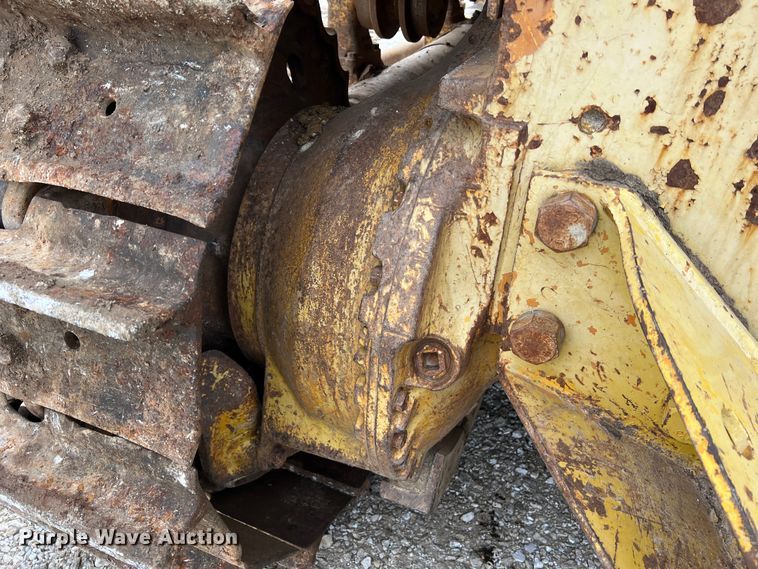 image for item DO2181 Komatsu D65E  dozer