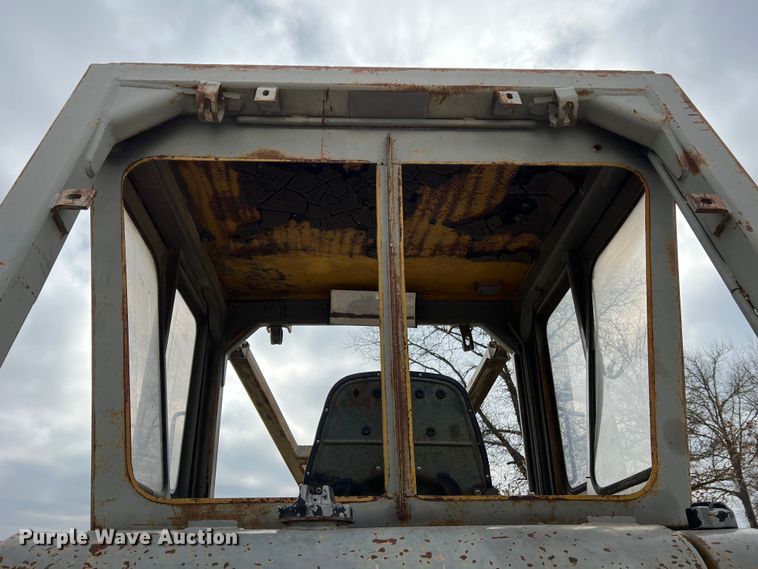 image for item DO2181 Komatsu D65E  dozer