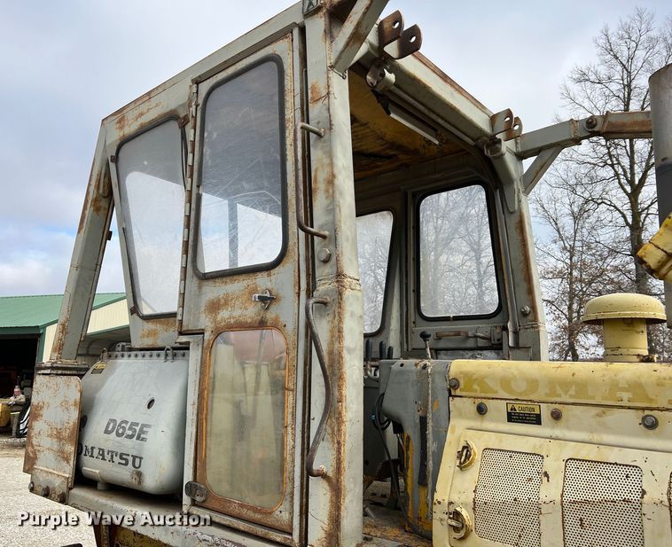 image for item DO2181 Komatsu D65E  dozer