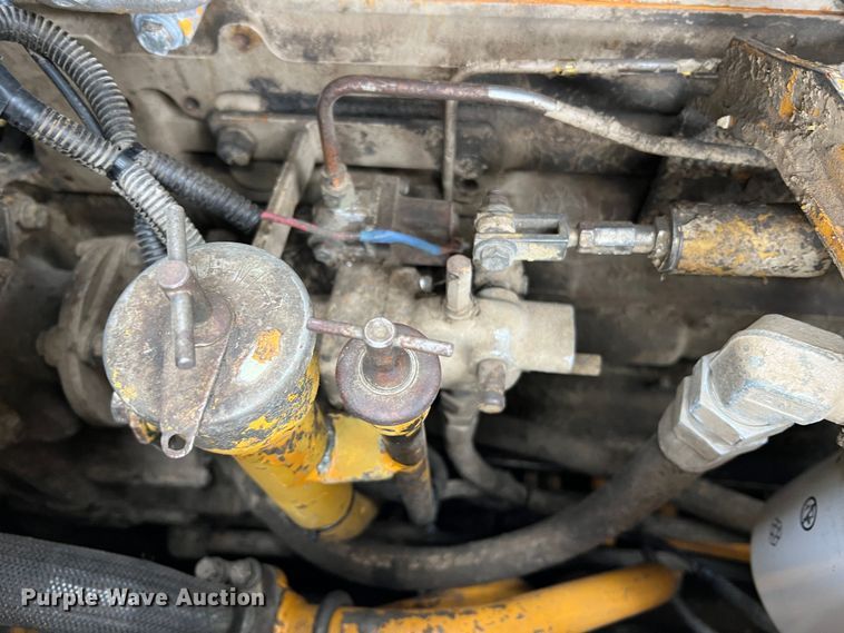 image for item DO2181 Komatsu D65E  dozer