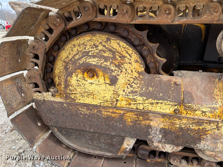 image for item DO2181 Komatsu D65E  dozer