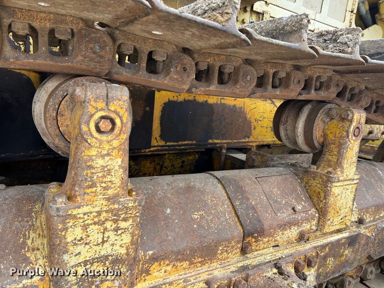 image for item DO2181 Komatsu D65E  dozer