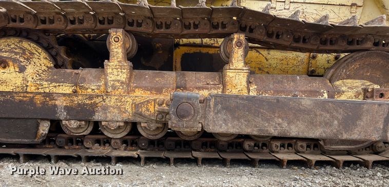 image for item DO2181 Komatsu D65E  dozer