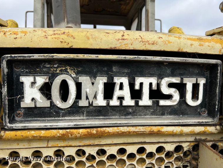 image for item DO2181 Komatsu D65E  dozer