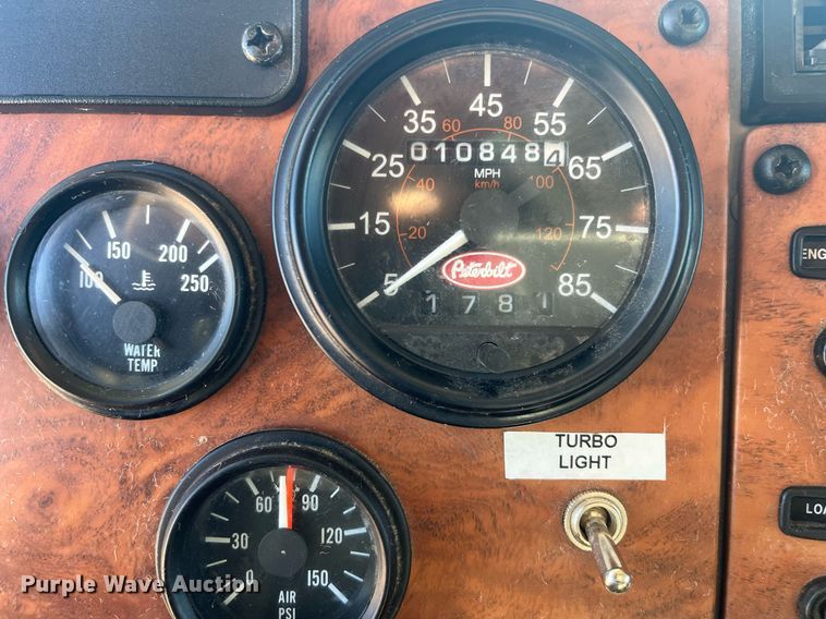 image for item DO3790 2007 Peterbilt 340  volumetric ready mix truck