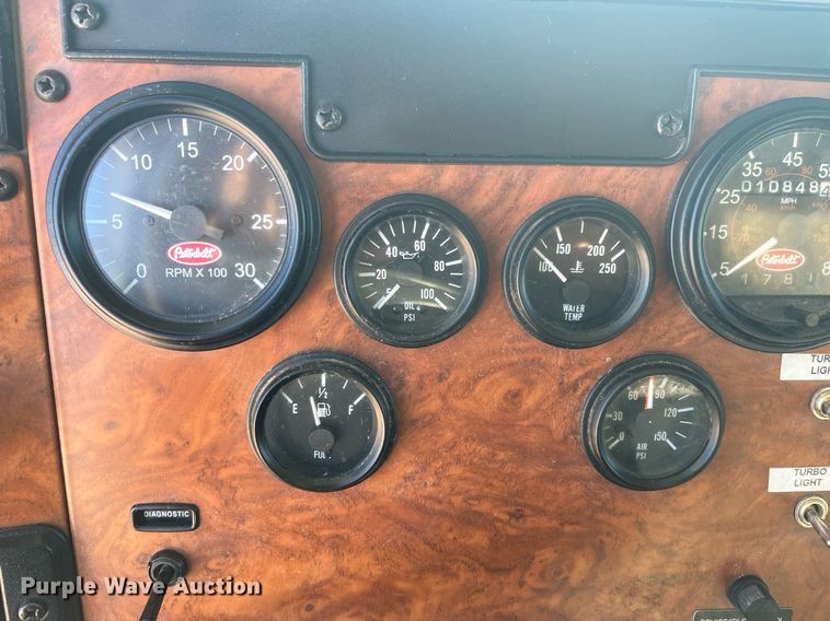 image for item DO3790 2007 Peterbilt 340  volumetric ready mix truck