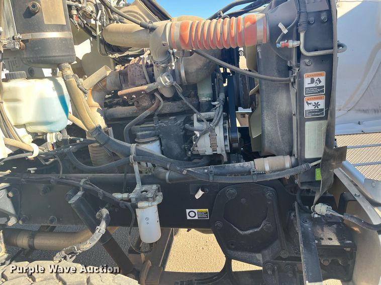 image for item DO3790 2007 Peterbilt 340  volumetric ready mix truck