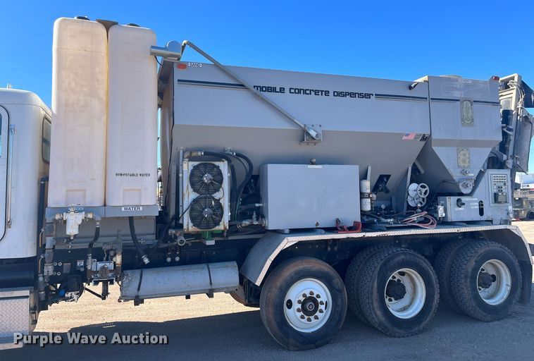 image for item DO3790 2007 Peterbilt 340  volumetric ready mix truck