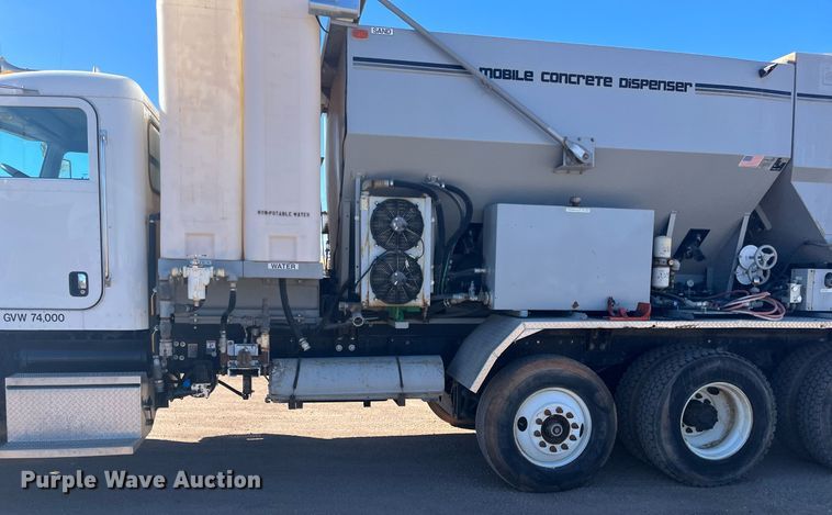 image for item DO3790 2007 Peterbilt 340  volumetric ready mix truck
