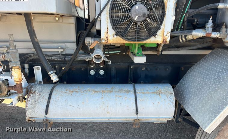 image for item DO3790 2007 Peterbilt 340  volumetric ready mix truck