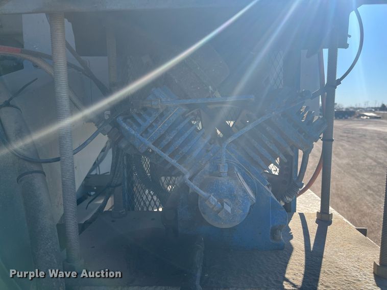 image for item DO3790 2007 Peterbilt 340  volumetric ready mix truck