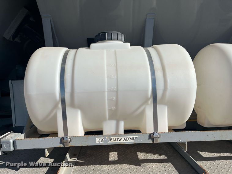 image for item DO3790 2007 Peterbilt 340  volumetric ready mix truck