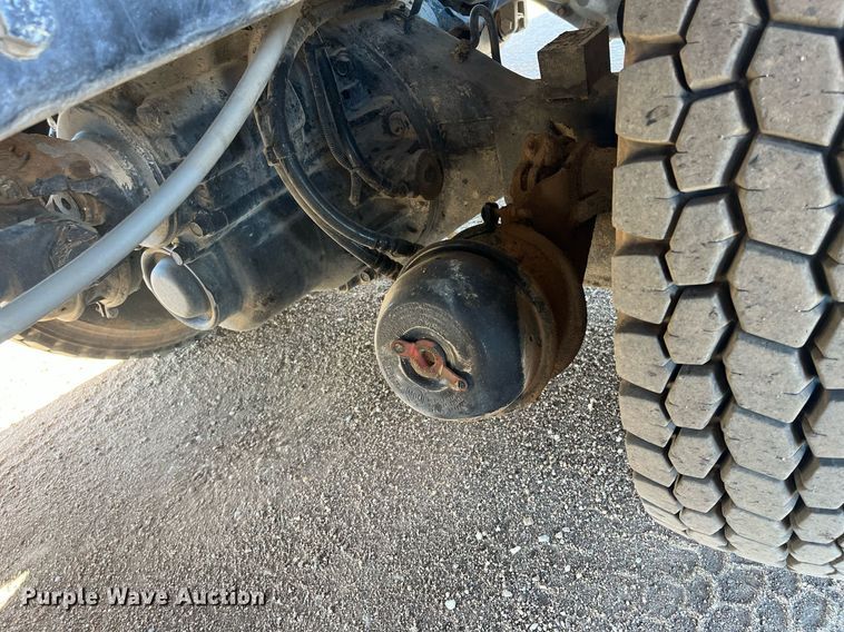 image for item DO3790 2007 Peterbilt 340  volumetric ready mix truck