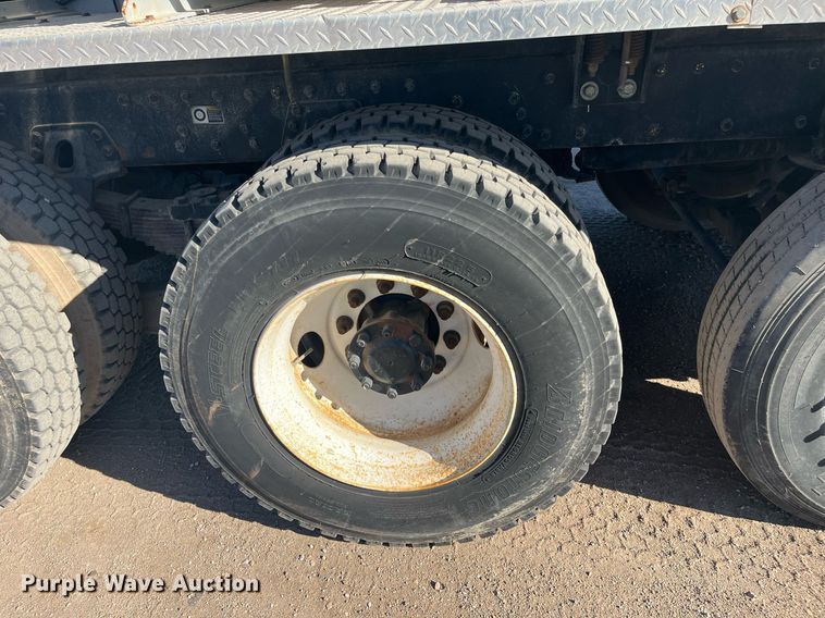 image for item DO3790 2007 Peterbilt 340  volumetric ready mix truck